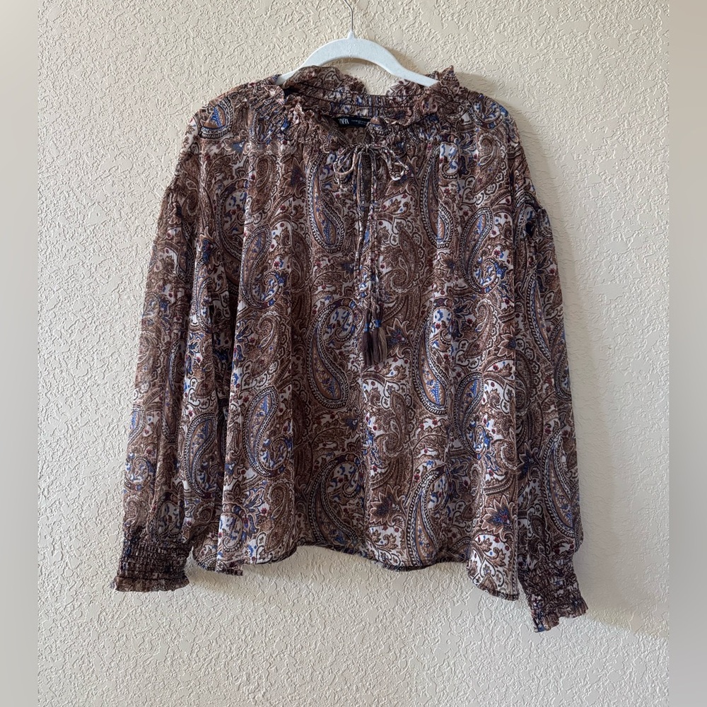 Zara Oversized Brown,Tan Tie-Front Long-Sleeve Paisley Print Blouse, Size Medium